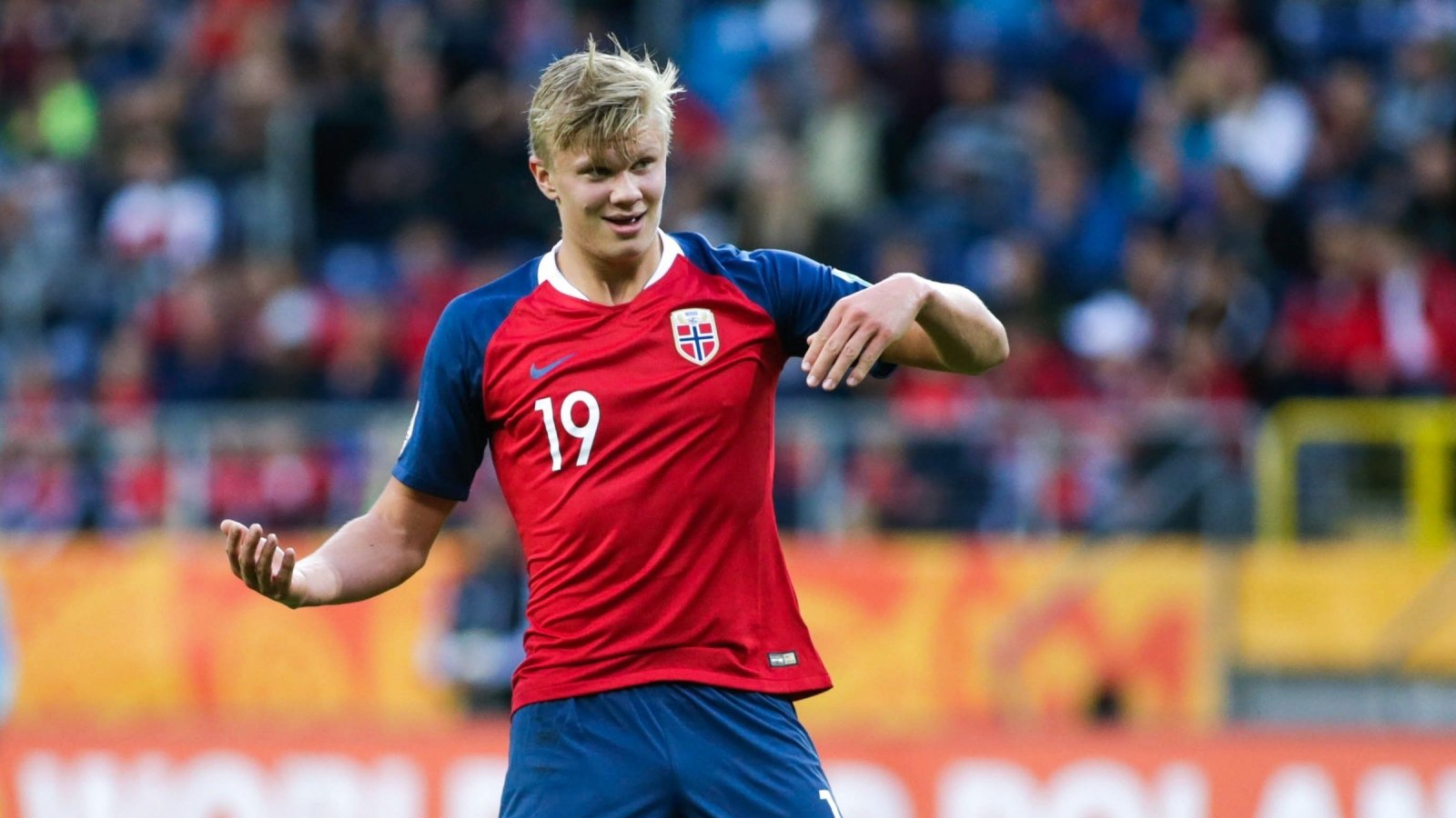 发挥出色！兰德尔18中9贡献28分9板，个人近7场最高分