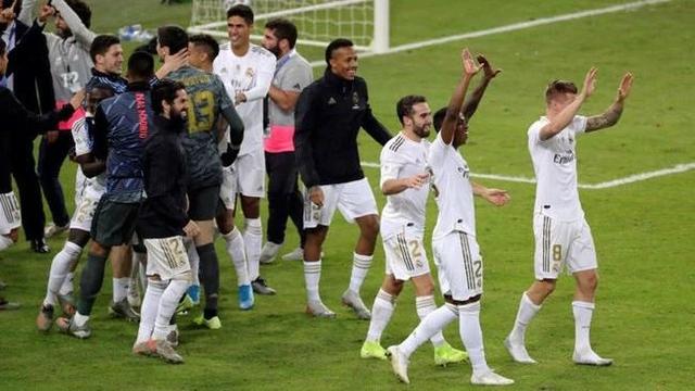 历史第三年轻！申京达成又一里程碑，仅次于詹姆斯&字母哥