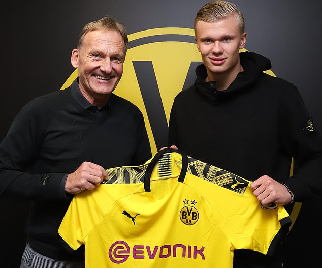 英超：曼城主场3-1击败布莱顿