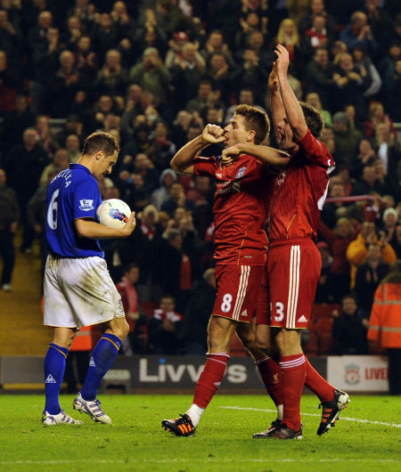 前教练：库普梅纳斯能很好地适应三中卫，斯帕莱蒂非常了解他