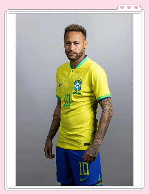 太阳报：奥利塞帮助埃泽适应枪手新生活，二人经常会在线下棋