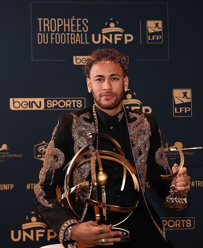 值得培养！王洪泽5中4拿到9分4板3助 正负值+30